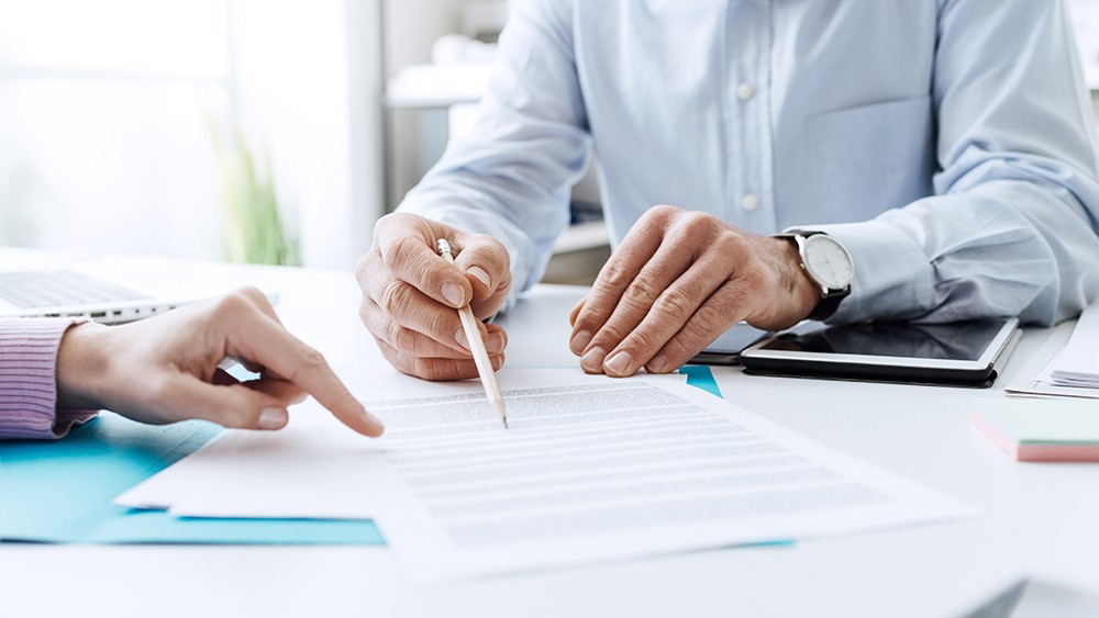 employment contract signing